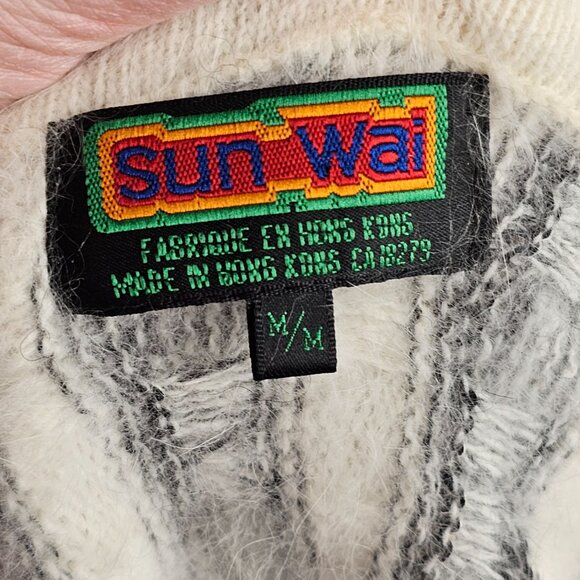 Vintage Sun-Wai Angora Black & White Cardigan Sz M - Picture 6 of 9